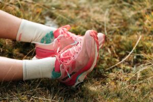 Jak ubrać się na cały dzień spędzony na placu zabaw z maluchem? Poradnik